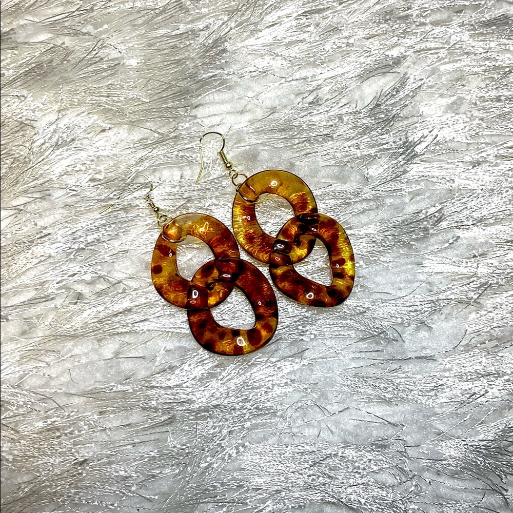 Handcrafted Acrylic Chain link Earrings
